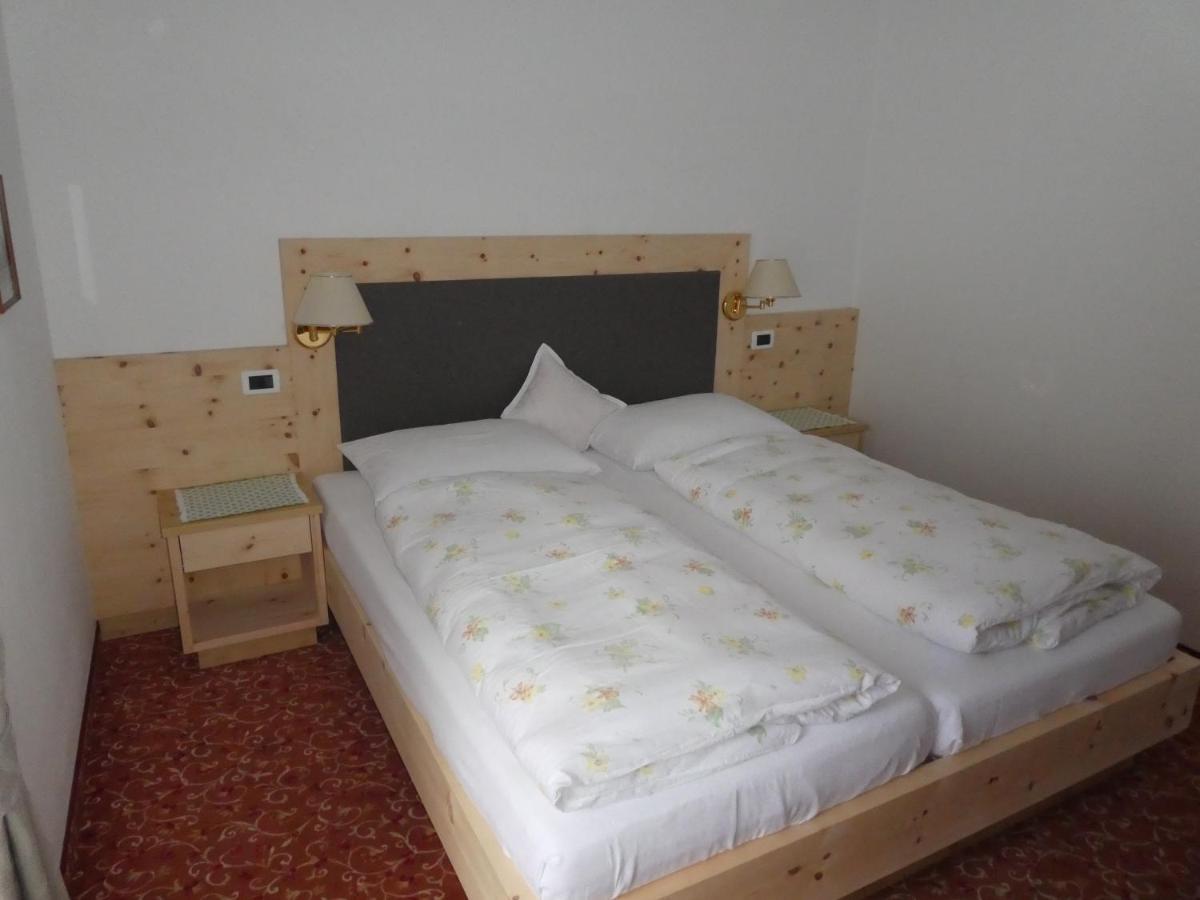 Bed and Breakfast Garni Flurida Badia  Esterno foto